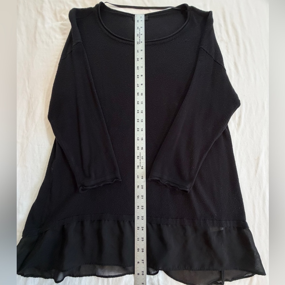 Cupio black top tunic size L sheer hem - Picture 8 of 10